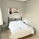 Guenes House Apartamento