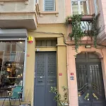 Guenes House Apartamento
