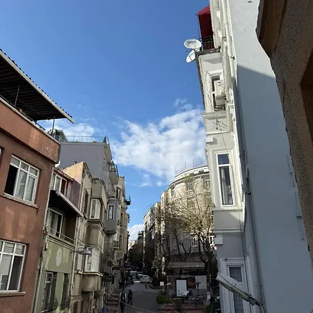 Gunes Hause Apartment Istanbul