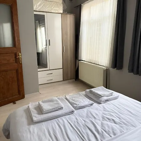Guenes House Апартаменты Стамбул