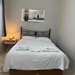 Guenes House Apartment *