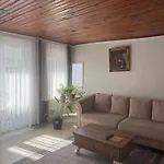 Guenes House Διαμέρισμα